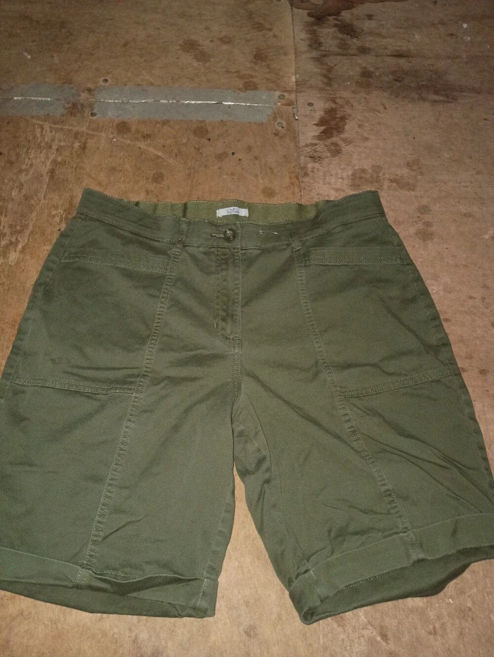 Croft And Barrow Utility Cargo Shorts Size 16